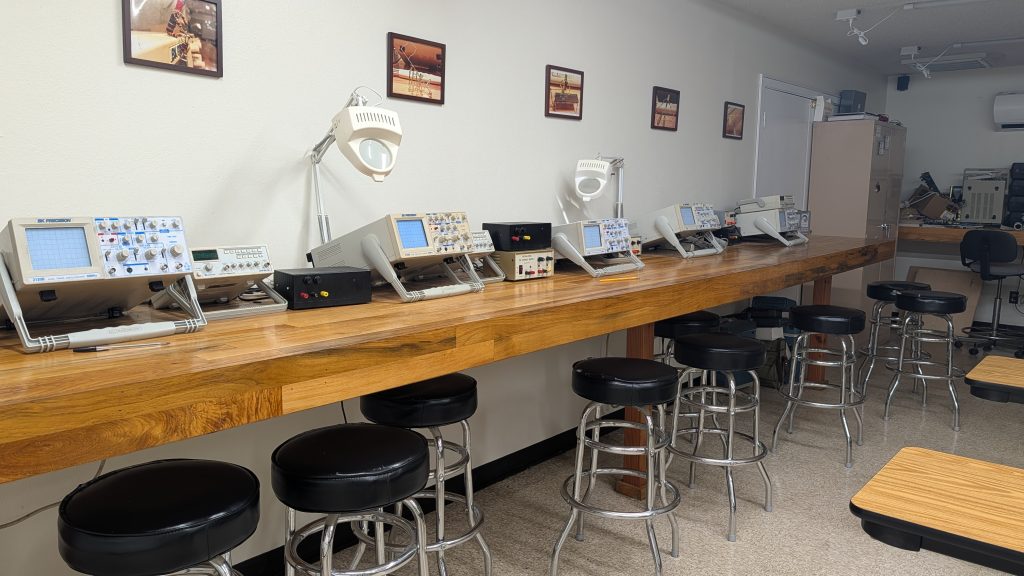 Electronics Lab