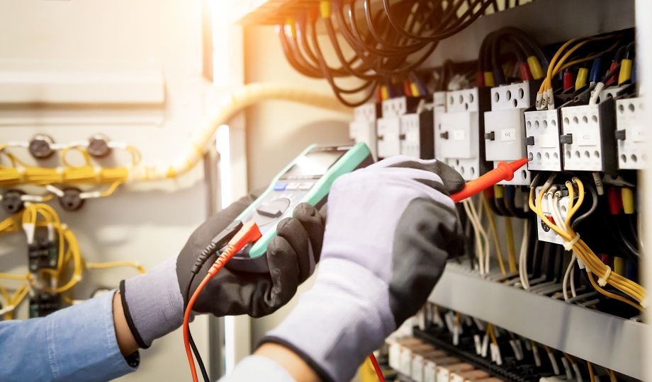 Electrical Technology Certificates | ITI Technical College
